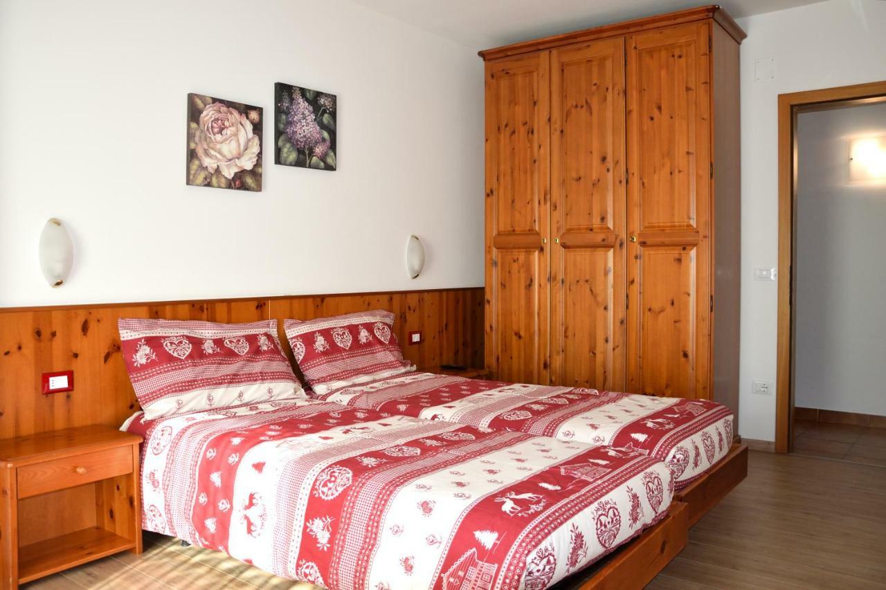 Osti Sansoni Mariarosa Apartamento *